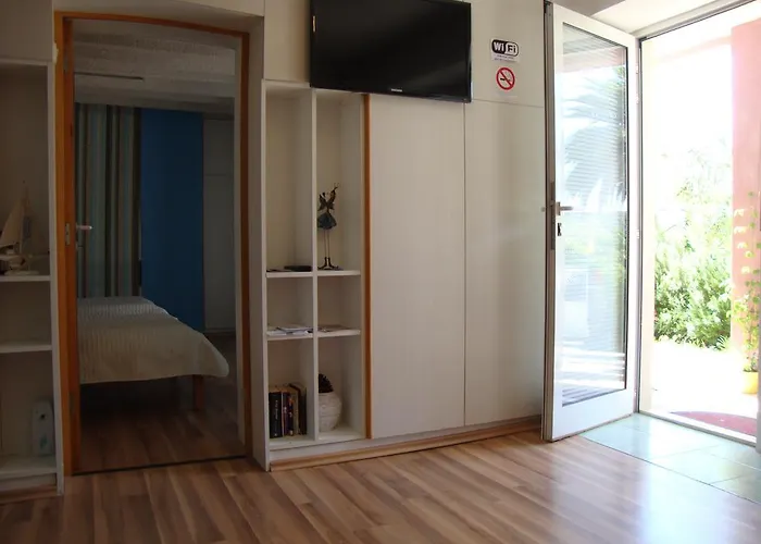 Nela And Vito Appartement Split